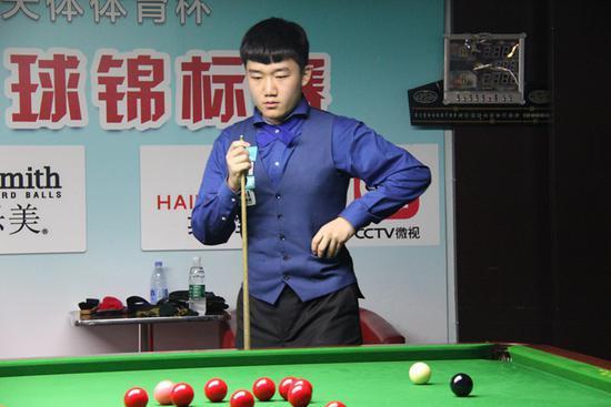 无装备摔跤 无装备摔跤