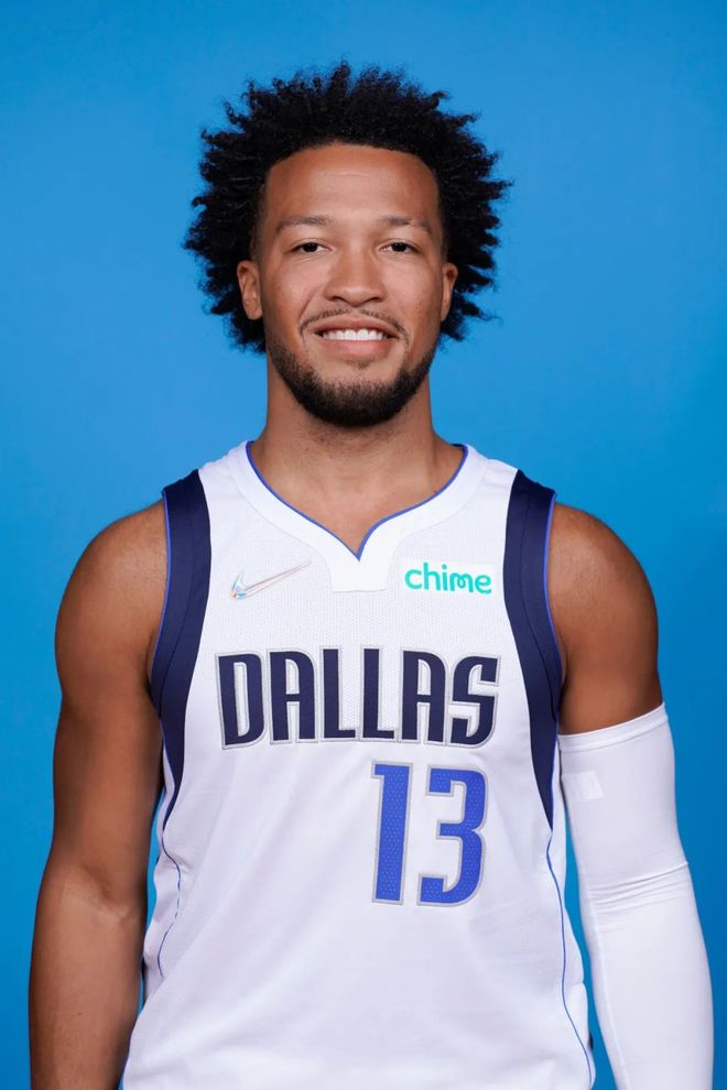 8次助攻和 8次助攻和