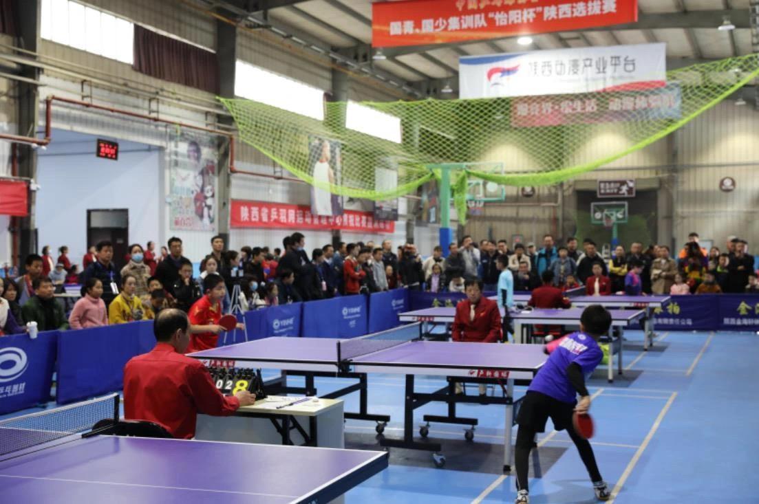 致毁灭性的 致毁灭性的