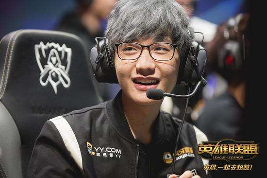 透与低平球 透与低平球